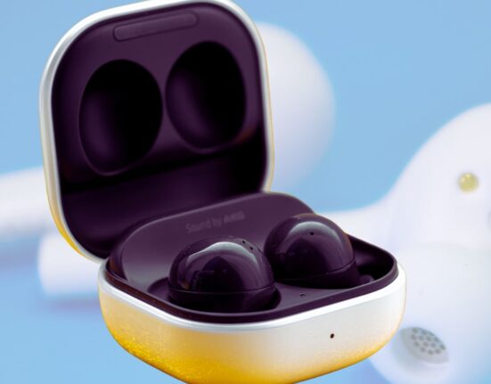 Top 5 Wireless Earbuds Under ₹4000 in 2024